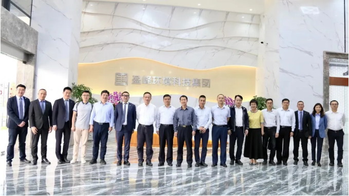 中国环境监测总站及省市区领导一行莅临amjs澳金沙门环境调研指导